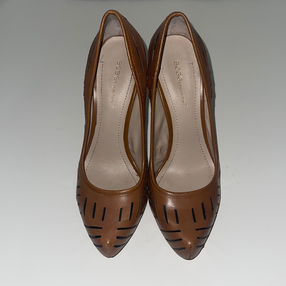 BCBG tan pumps